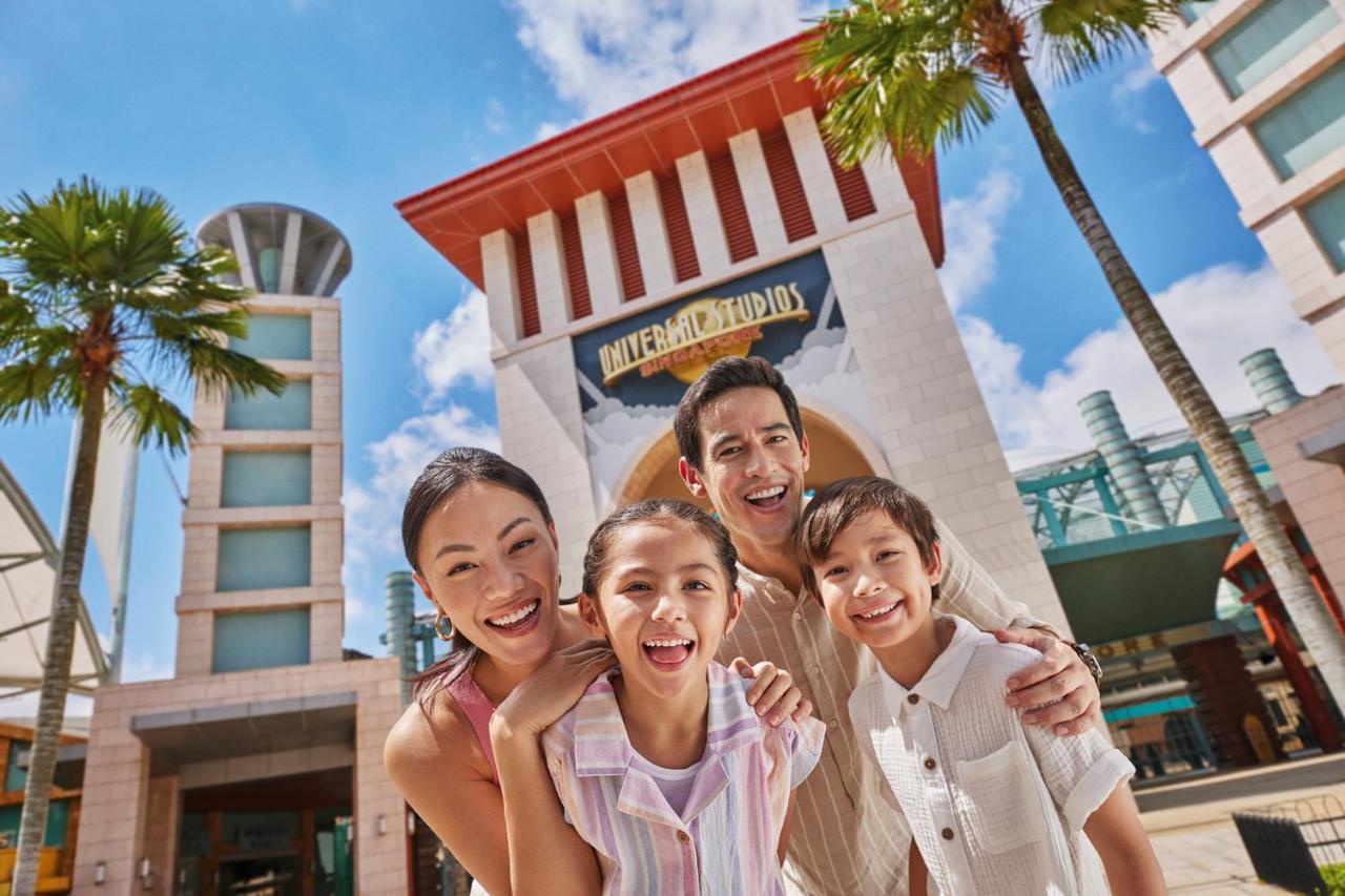 Resorts World Sentosa - Crockfords Tower Singapore Exterior photo